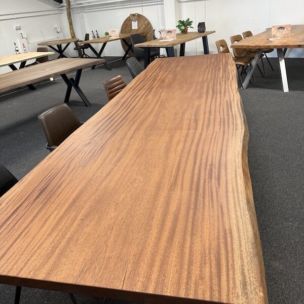 Plankebord i mahogni