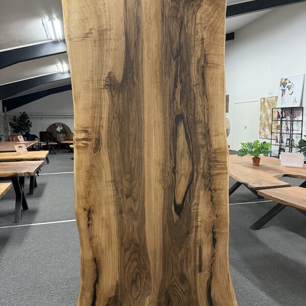 Plankebord i valnød