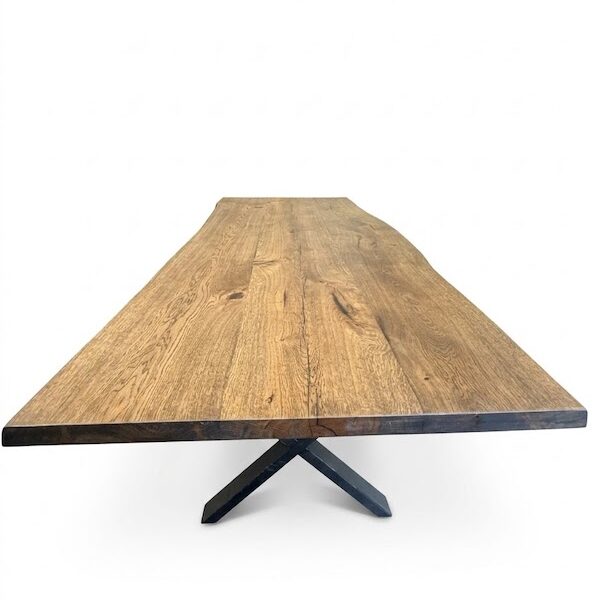 Massivt egetræsplankebord 300x122 cm